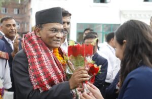 नवनियुक्त गभर्नर पौडेलले सम्हाले कार्यभार