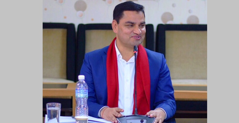 ‘स्वास्थ्य बिमा कार्यक्रम रोक्ने अस्पतालको नवीकरण हुँदैन’