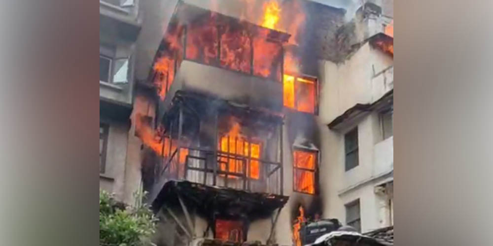 काठमाडौँकाे मखनटोलमा आगलागी, एक जनाको मृत्यु