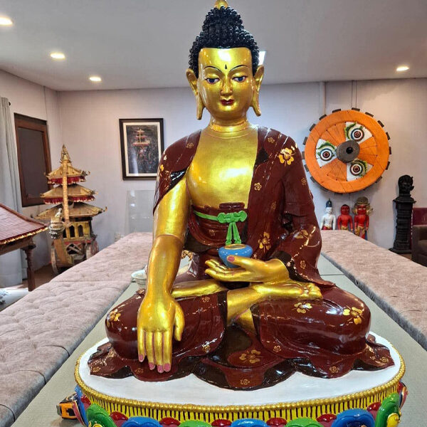 लन्डनस्थित नेपाली दूतावासमा ३ फिट अग्लो बुद्ध प्रतिमा स्थापना हुँदै