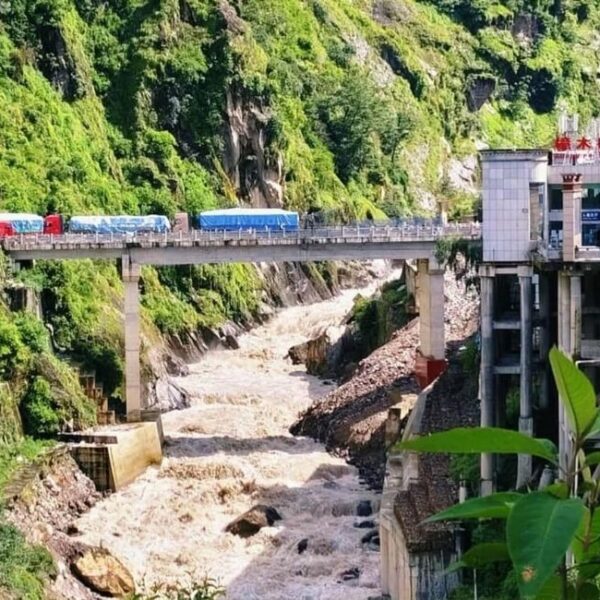 सम्भावित जोखिम देखाउँदै चीनले गर्यो झाङ्मु पोर्ट अस्थायी रूपमा बन्द